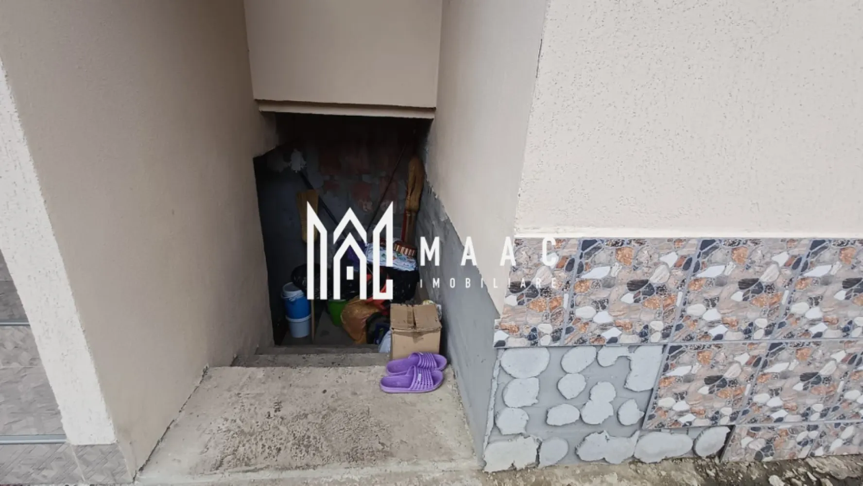 Casa | 2 camere | Teren 570 | Pivnita | Gusterita