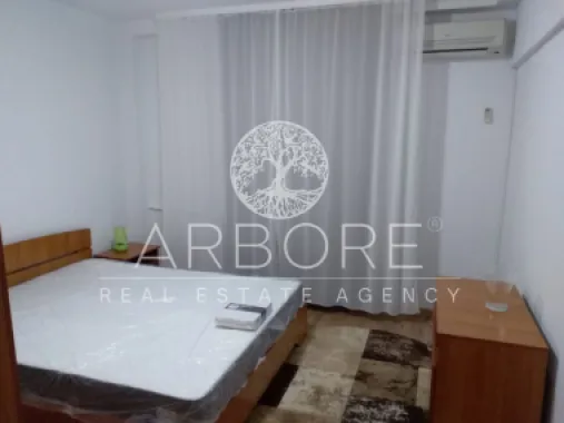 Logo Arbore Real Estate logo