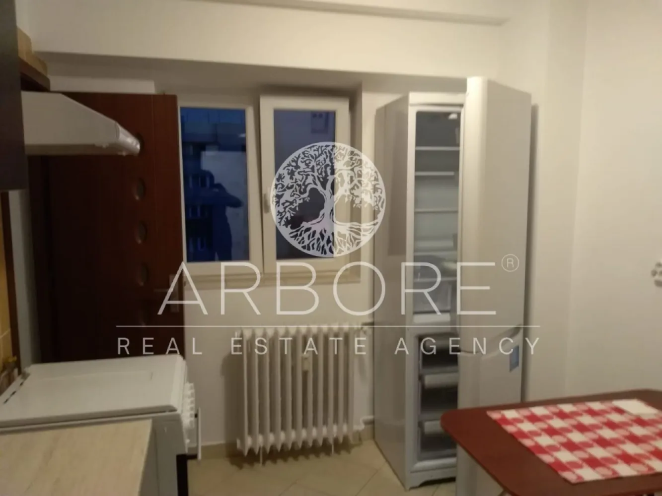 Inchiriere apartament Știrbei Vodă, 3 camere decomandat