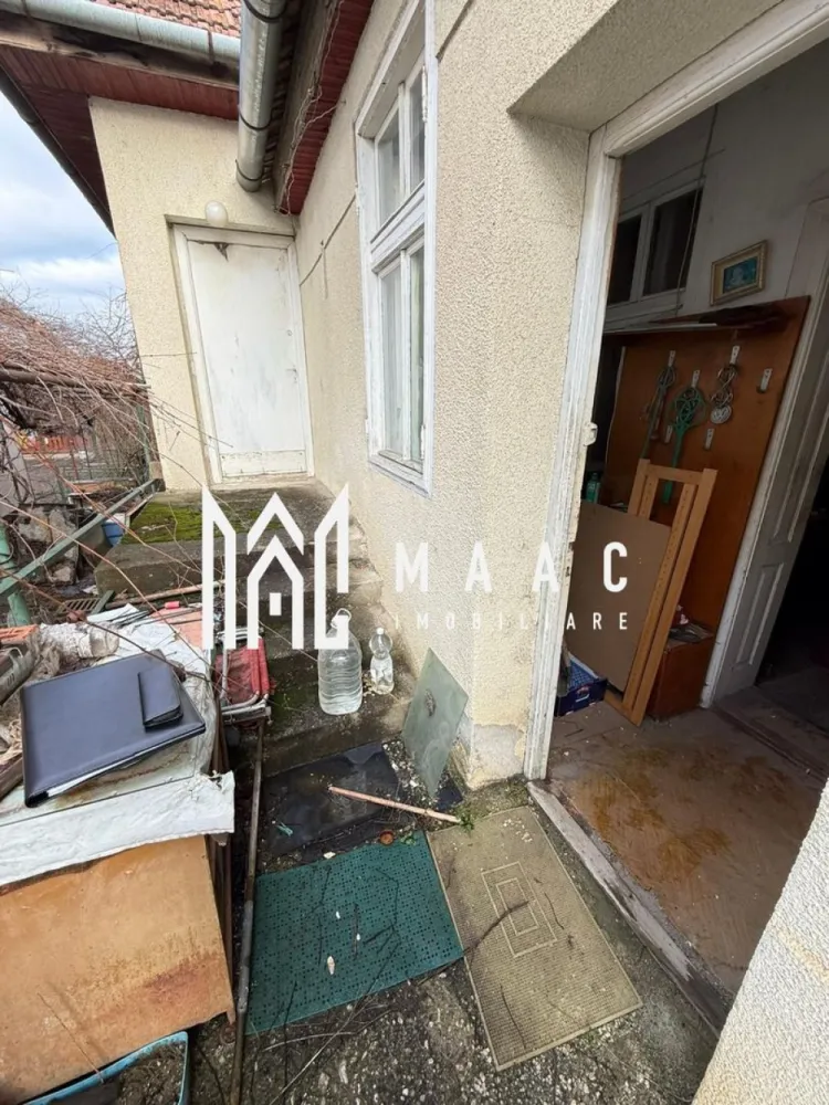 Casa individuala 3 camere | Pivnita | Pod | Curte | Lupeni