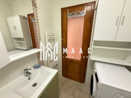 Apartament 3 camere | 2 bai | Renovat | Balcon | V. Aurie