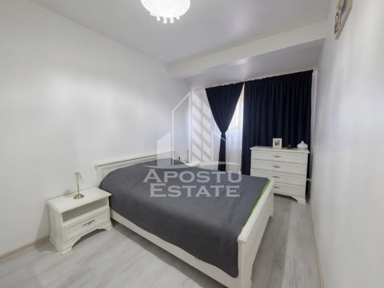 Apartament cu 2 camere, de vânzare, Dâmbovița, Timișoara