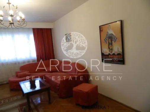 Apartament lux, zona Piata Victoriei, 4 camere , 2 bai, centrala termica terasa