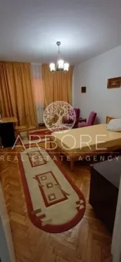 Apartament lux, zona Piata Victoriei, 4 camere , 2 bai, centrala termica terasa
