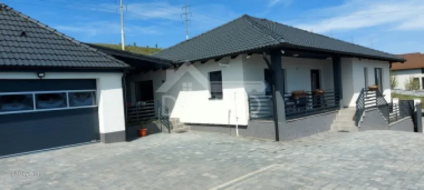 Logo Daro Imobilare logo