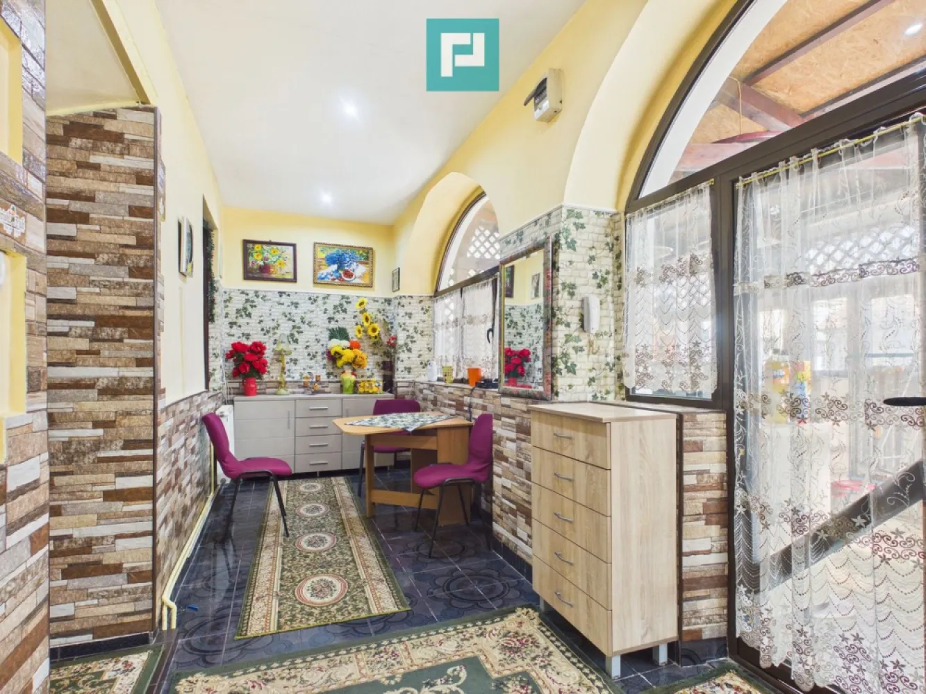 Apartament cu 2 camere pe Str.Episcopiei