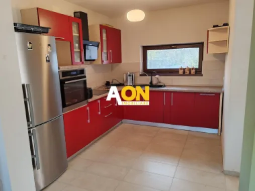 Casa 3 Camere, 179 mp Construiti, Teren 784 mp, Zona Cetate