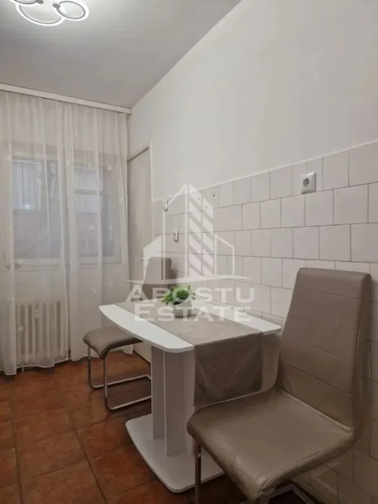 Apartament cu 2 camere de vanzare, zona Girocului, Timisoara