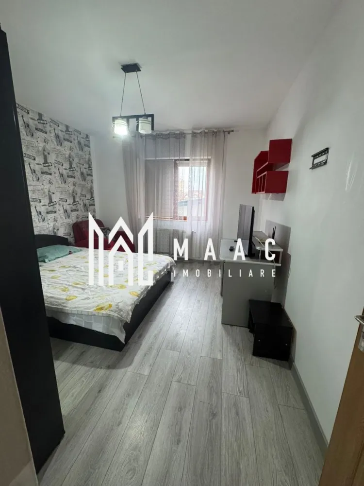 Apartament de închiriat I 2 camere I zona Pictor Brana - MAAC imobiliare va propune spre închiriere un apartament de 2 camere, decomandat,complet mobilat și utilat, situat în zona Pictor Brana, într-o zonă liniștită cu acces rapid către Vasile Aaron. Dispune de parcare proprie,bucătărie închisă ,baie cu geam. Se inchiriaza pe minim 12 luni. Se percepe garantie in cuantumul unei chirii lunare. Chiriasii pot avea un catelus de talie mica. Pentru mai multe detalii precizati telefonic ca ati vazut anuntul cu CP2840254 }}