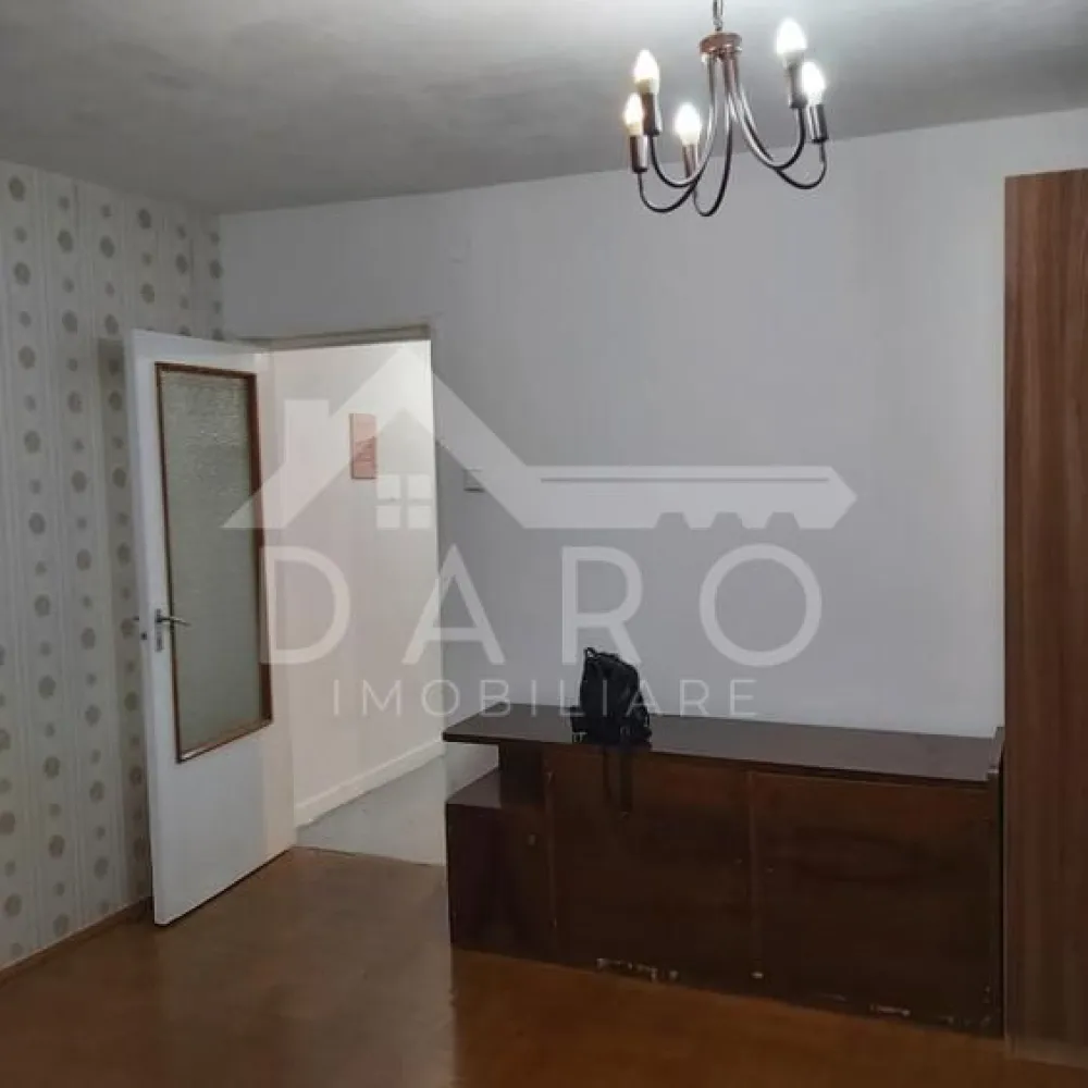 Apartament de 2 camere de vanzare in 7 noiembrie, Tg Mures