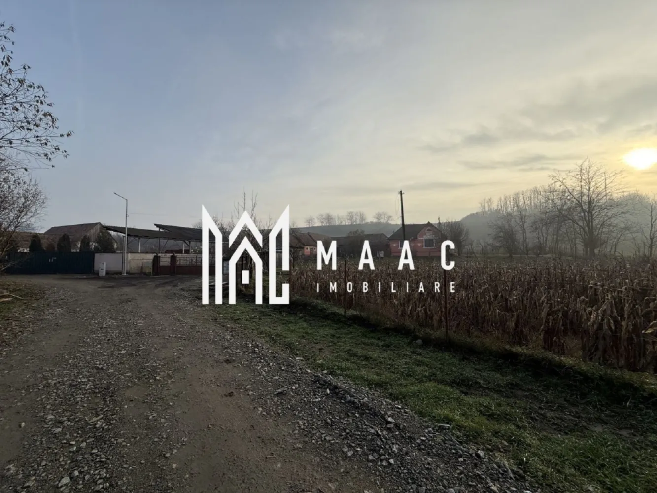 Casa individuala | 3502 MP | Utilitati | Miercurea Sibiului