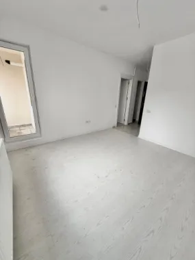 Garsoniera cartier Militari Residence- mutare imediata!!