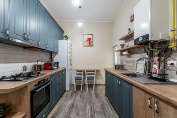 Apartament 2 camere – Ultracentral, etaj 1 din 2, renovat complet