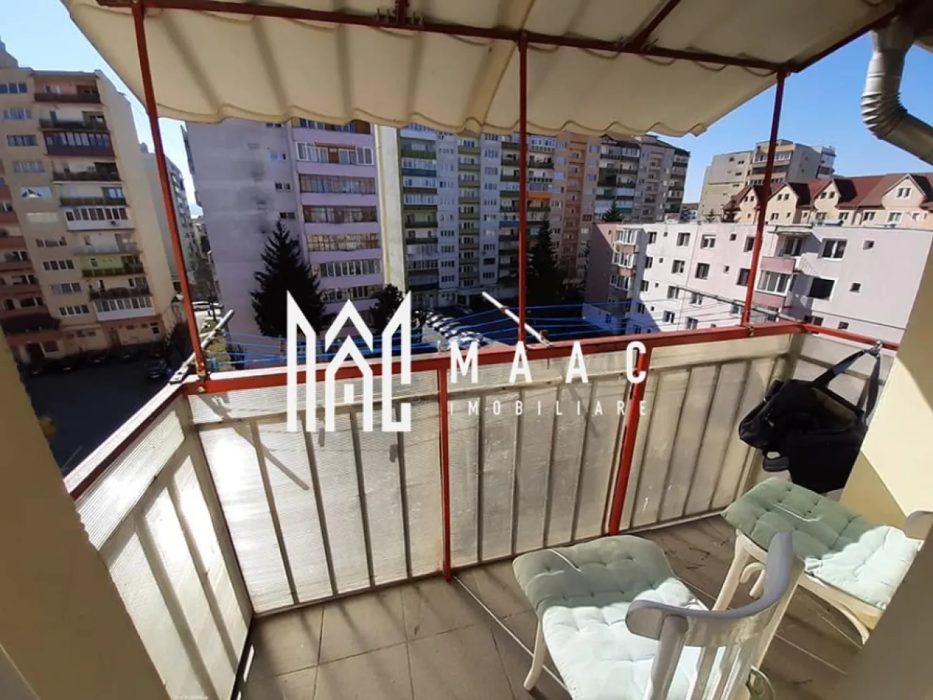 Apartament 3 Camere I Dcomandat I Balcon I Mihai Viteazu