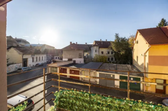 Acasă mare în centrul Aradului! 4 camere - 130 mp utili!