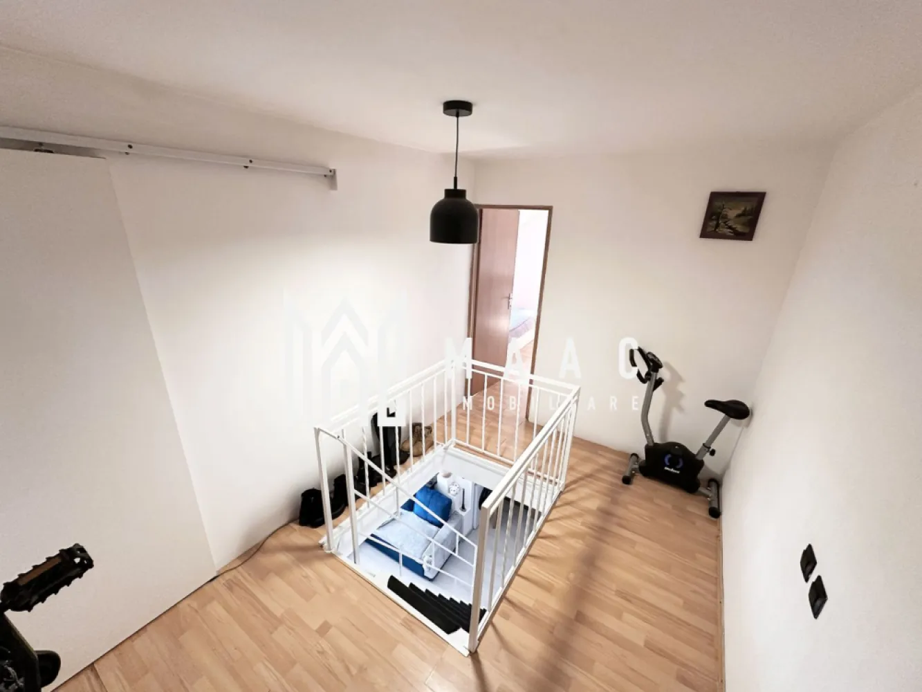 Apartament tip mansardă pe două niveluri – 42 mp – Vasile Aaron, Sibiu