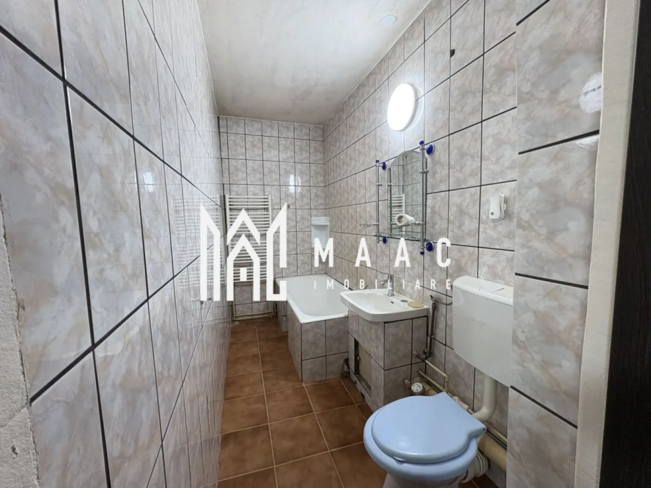 Apartament 3 camere | 2 băi I Pivniță I Zona Siretului