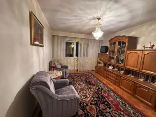 Apartament decomandat 3 camere etaj intermediar zona Manastur Cluj