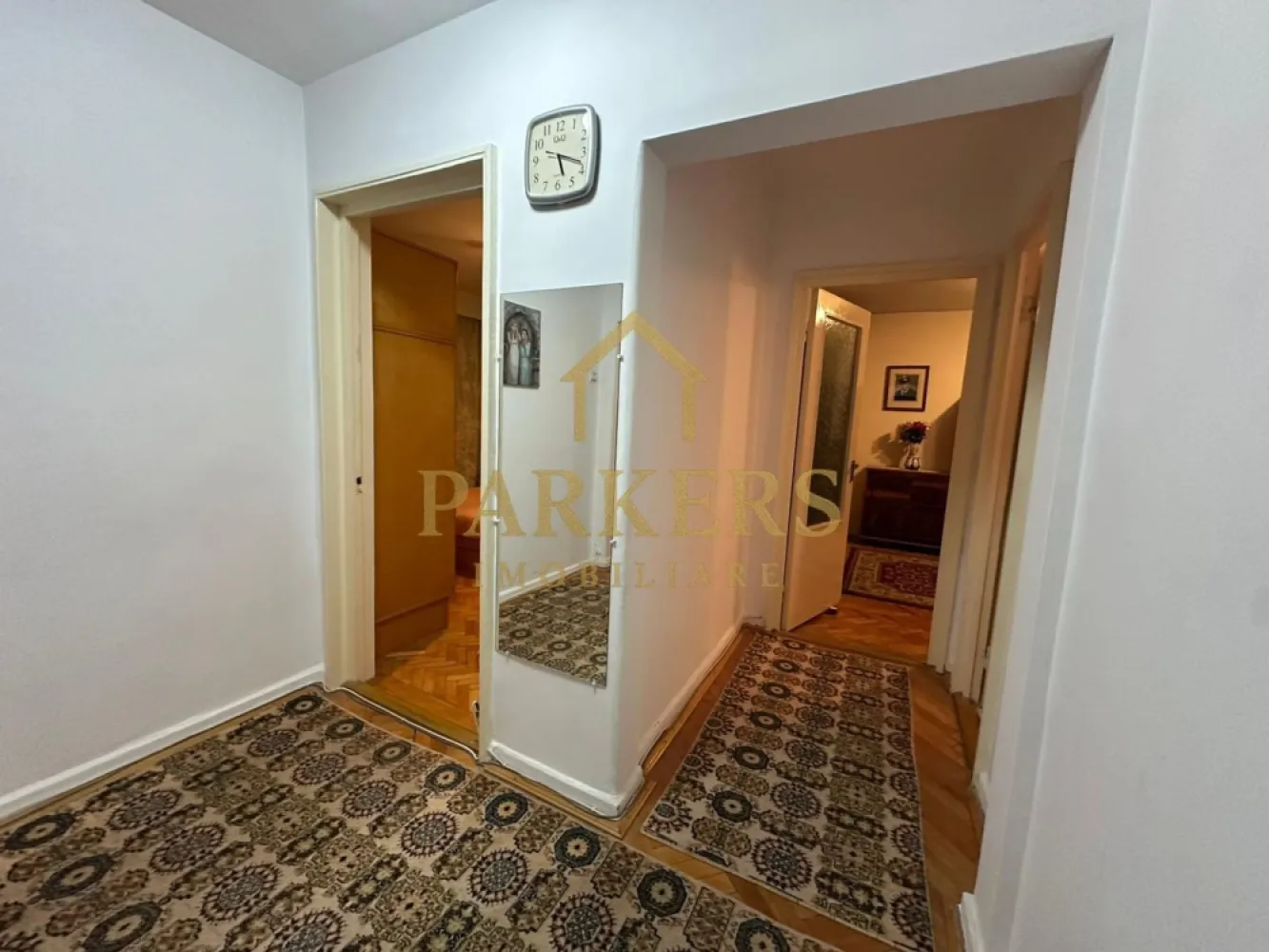 Apartament decomandat 3 camere etaj intermediar zona Manastur Cluj