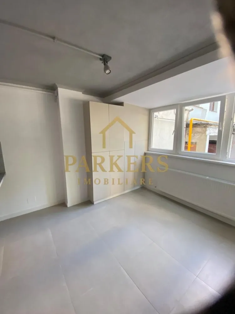 Apartament 2 camere premium complet renovat Manastur la parter