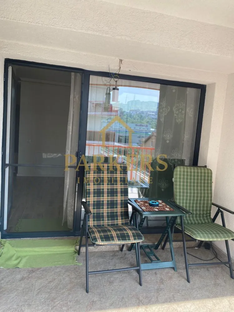 Apartament 2 camere etaj intermediar de inchiriat zona VIVO