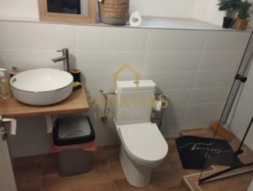 Garsonieră de închiriat, strada Eroilor, în Florești