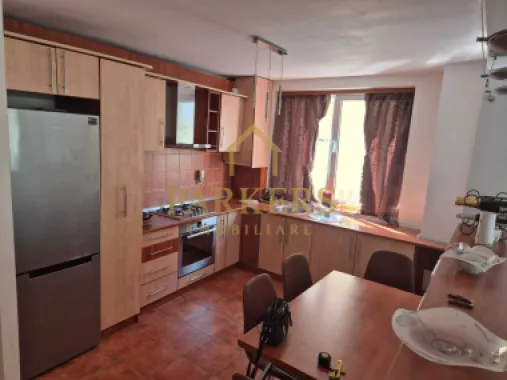 Apartament 3 camere de inchiriat cu 2 locuri de parcare zona Zorilor