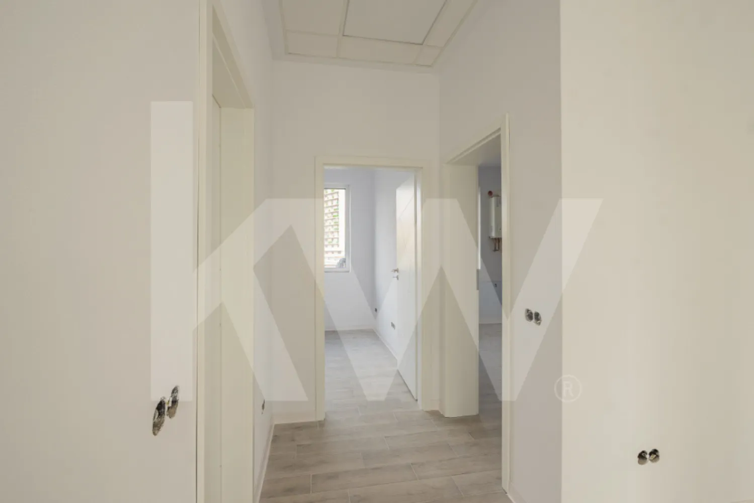 Spațiu comercial, finisat, vitrina, parcare – Doamna Stanca–Dedeman, disponibil acum