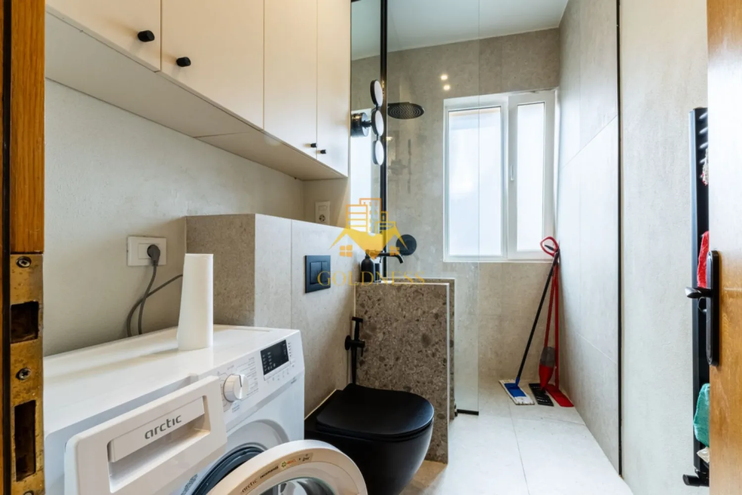 2 camere, modern, garaj, Gruia Zona Stadionul CFR, Panoramic, Baron