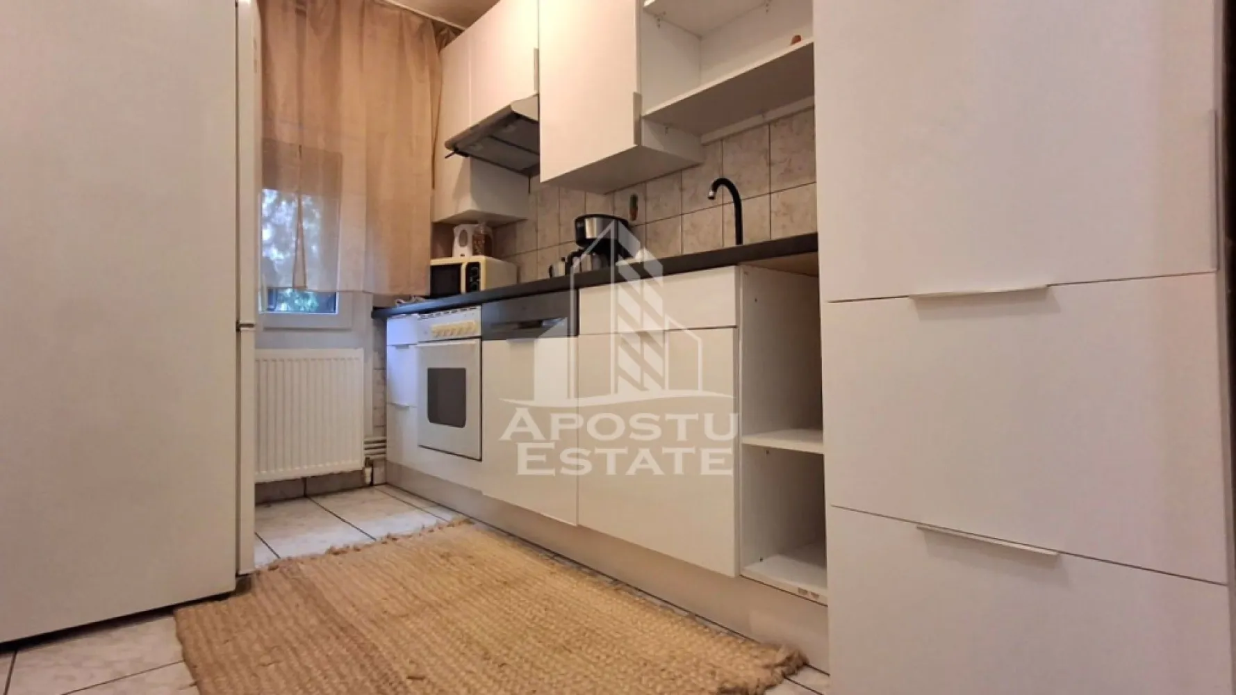 Apartament 2 camere Cal.Romanilor.Din 01.08