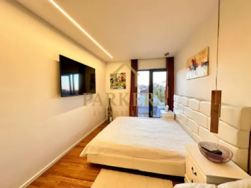Penthouse exclusivist 180mp, terase 250mp, zona Buna Ziua