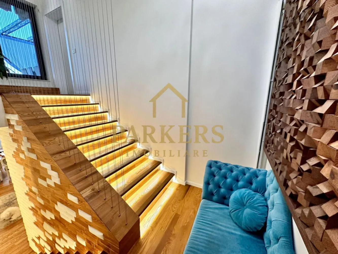 Penthouse exclusivist 180mp, terase 250mp, zona Buna Ziua