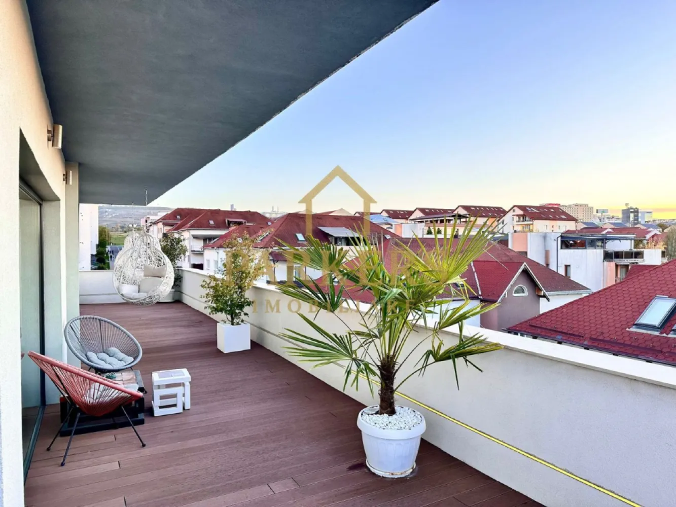 Penthouse exclusivist 180mp, terase 250mp, zona Buna Ziua