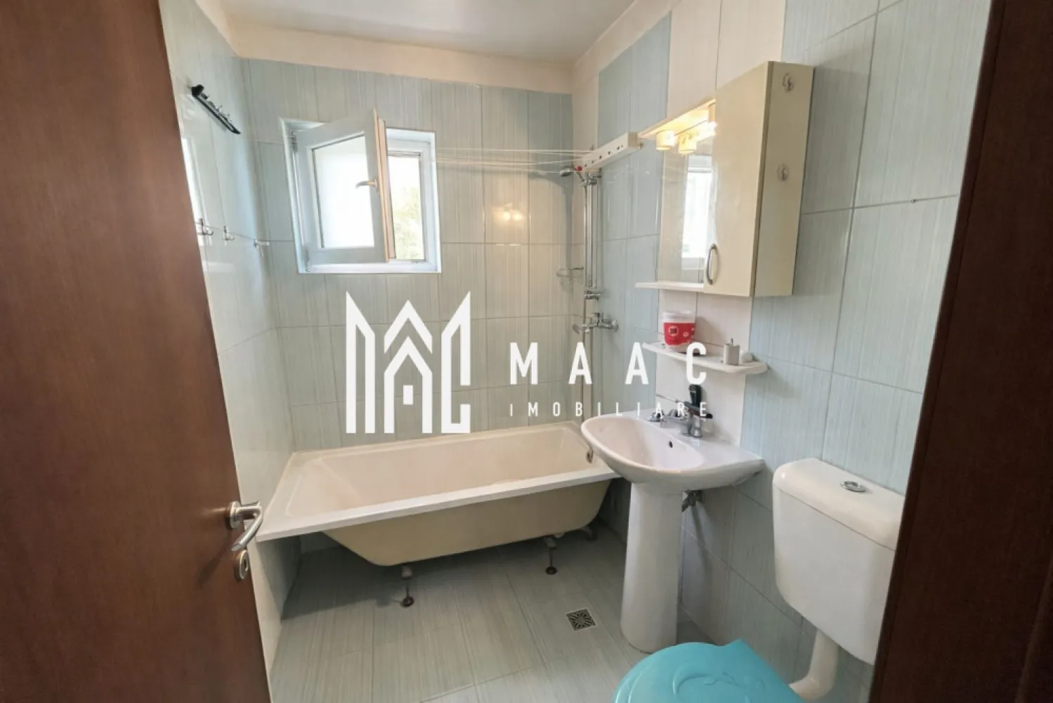 Apartament 2 camere | Mobilat și utilat | Boxă | 33,5 MPU | Gușterița