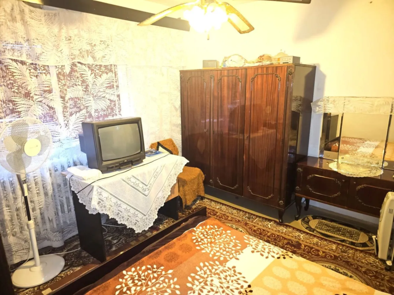 Vanzare - apartament cu 2 camere, Micro 20, J-uri