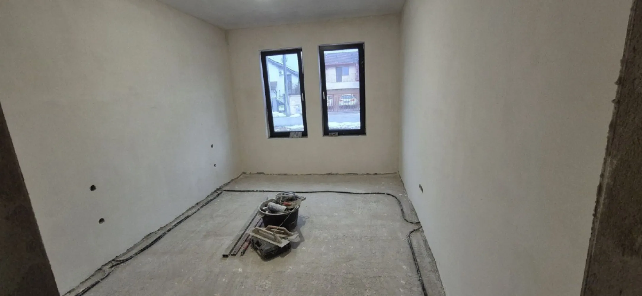 BRASADAS vinde casa 2025 cu 3 dormitoare zona Dara.