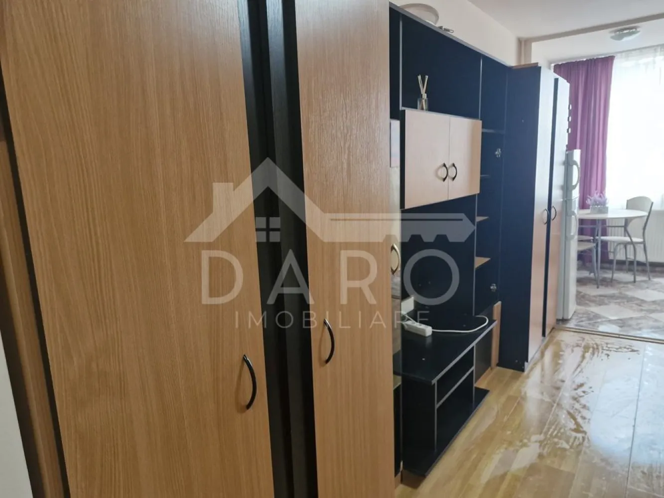🏡 1 cameră Aleea Carpați | Ocupabil imediat | 300 €/lună