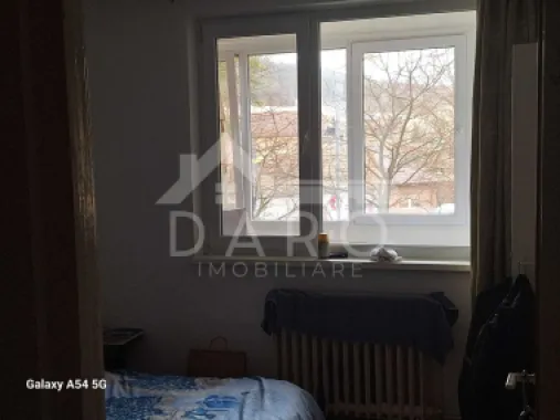 Apartament 2 camere in bloc reabilitat termic