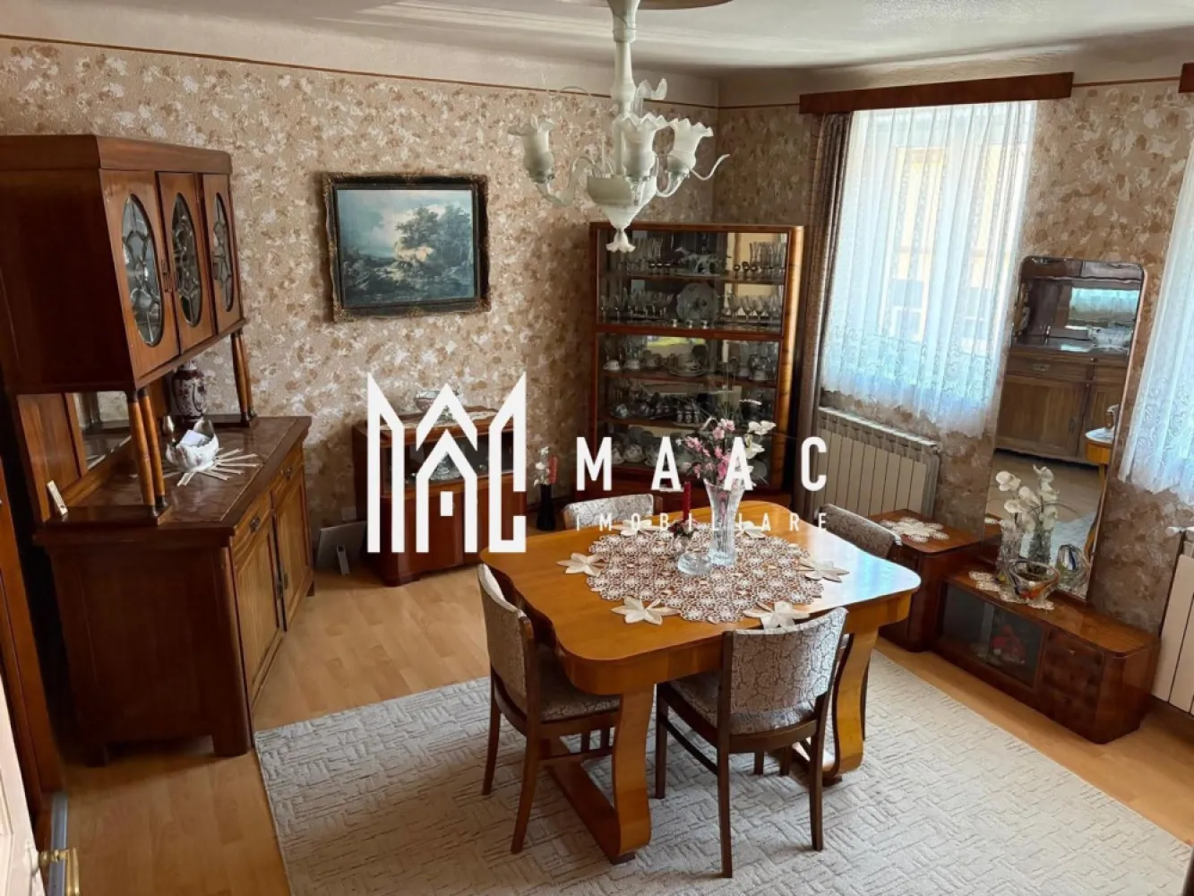 Casă de vânzare I Centrul Istoric Sibiu. I singură în curte