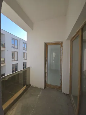 APARTAMENT 3 CAMERE -INTABULAT-80MP UTILI- 100.000 EURO