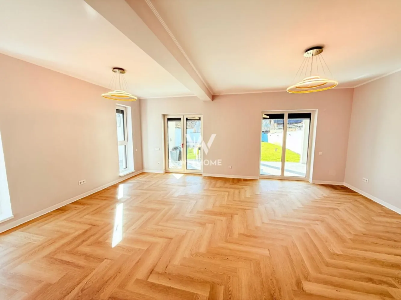 Casă individuală premium de vânzare în Șelimbăr – 650 mp teren