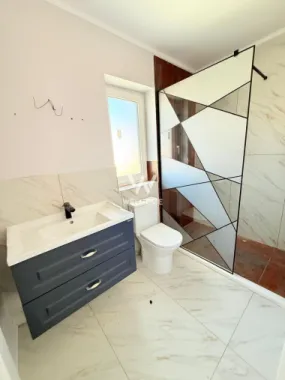 Casă individuală premium de vânzare în Șelimbăr – 650 mp teren