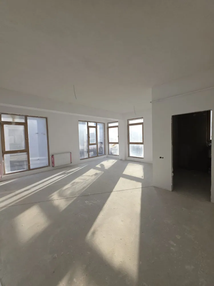 APARTAMENT 2 CAM- INTABULAT- SUPER ZONA