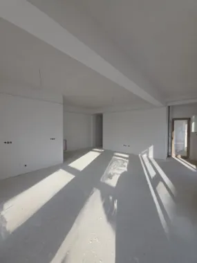 APARTAMENT 2 CAM- INTABULAT- SUPER ZONA