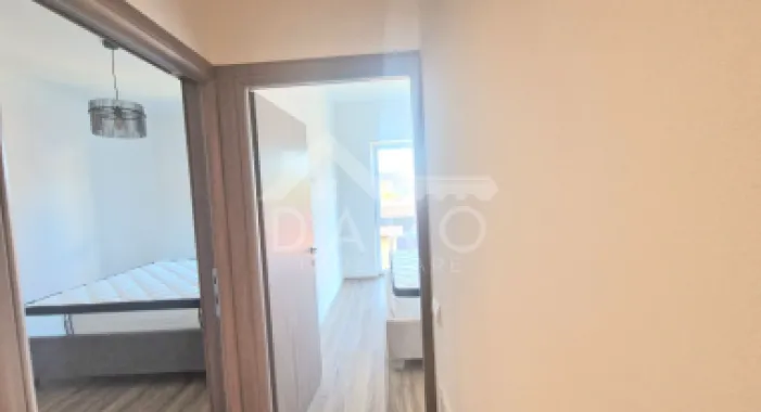 Apartament de inchiriat cu 3 camere , strada Papiu Ilarian