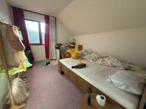 Casa, Gheorgheni sat, 4 Camere decomandate, Parcare, Curte,Petfriendly