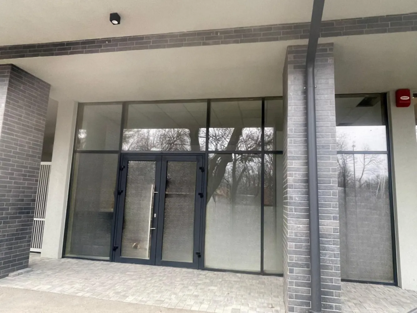 Spațiu comercial de închiriat – ultracentral , lângă Parcul Bratianu