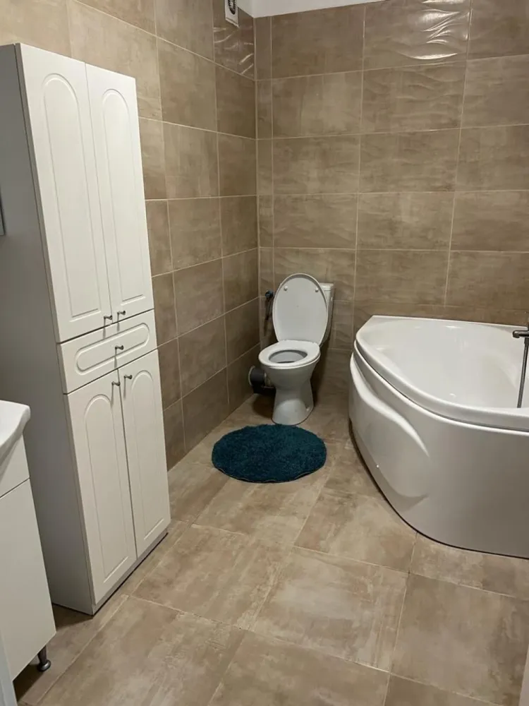 Apartament cu 3 camere decomandat Militari- Pollux Residence