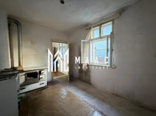 Casa individuala 3 camere | Pivnita | Pod | Curte | Lupeni