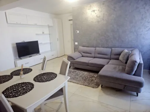 Exclusiv MAG Invest: Apartament 68 mp, parcare inclusă -Micro 17